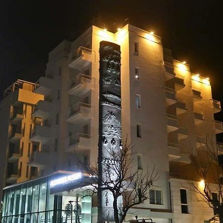 亚历山大博物馆宫酒店 佩萨罗 外观 照片